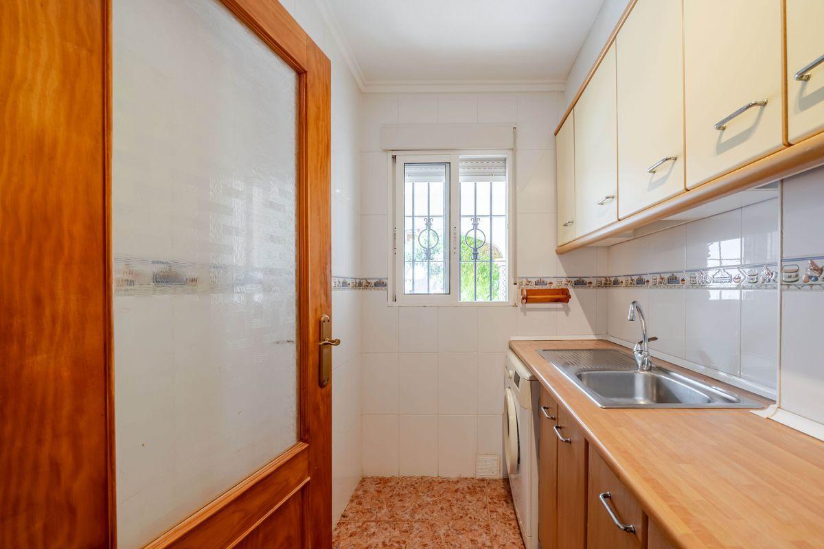 Casa Adosada en Venta en Avinguda D'Escandinàvia - 15