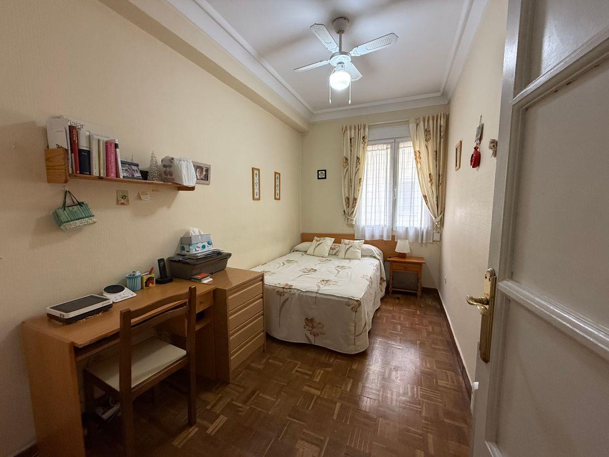 Piso en Venta en Avenida de la Ciudad de Barcelona - 9