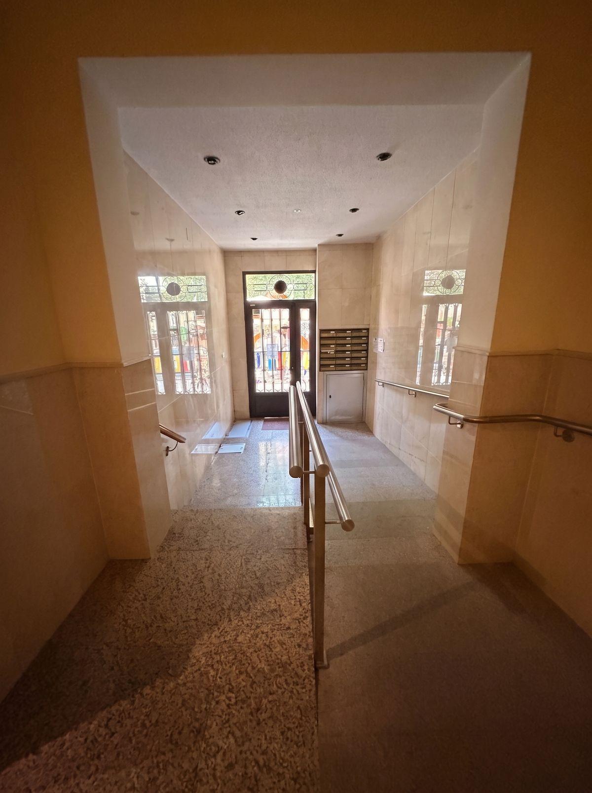 Piso en Venta en Plaza de Rutilio Gaci - 11