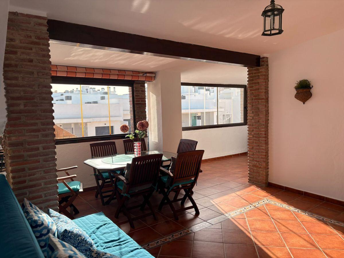 Piso en Venta en Calle Carlos Cano - 2