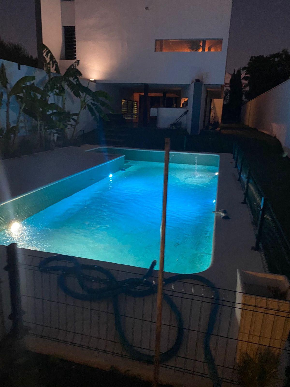 Villa en Venta en Calle Cañada de la Viña - 38