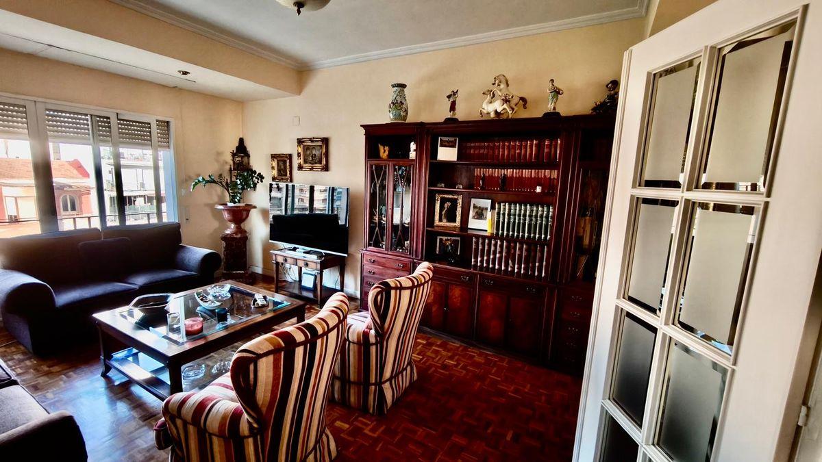 Piso en Venta en Avenida de Federico Soto - 2