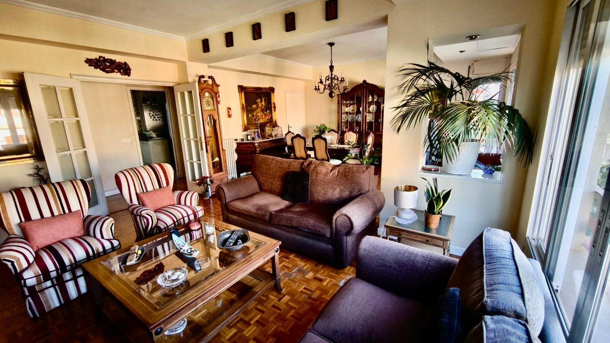 Piso en Venta en Avenida de Federico Soto - 5