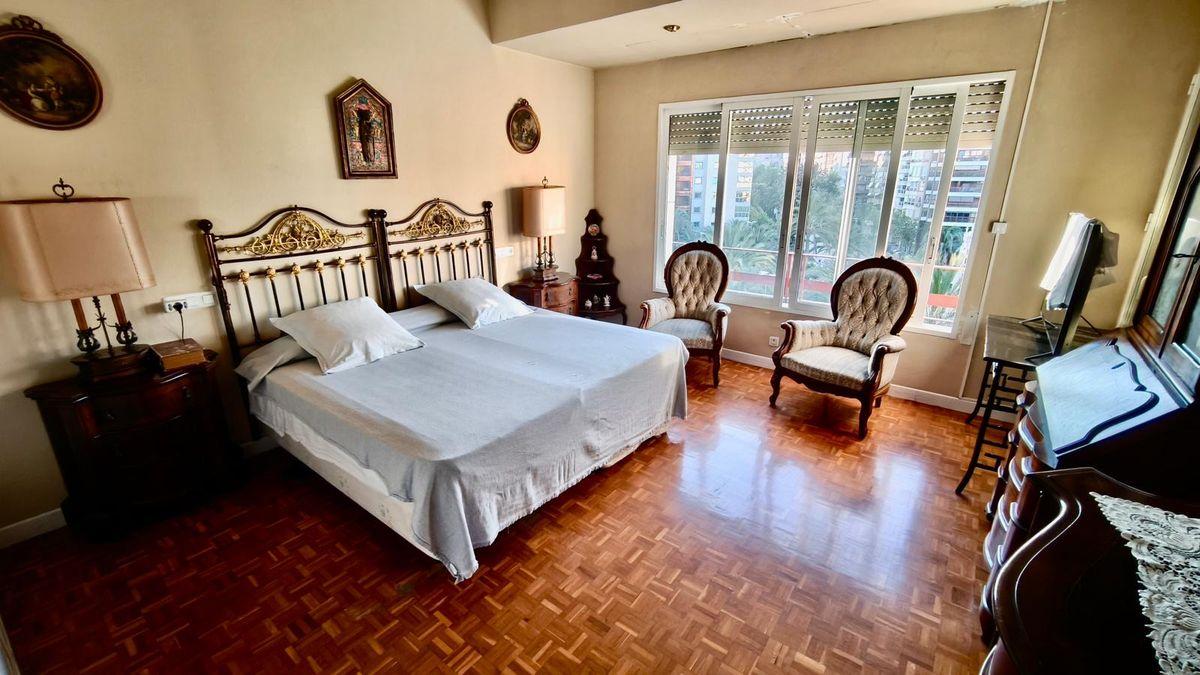 Piso en Venta en Avenida de Federico Soto - 8