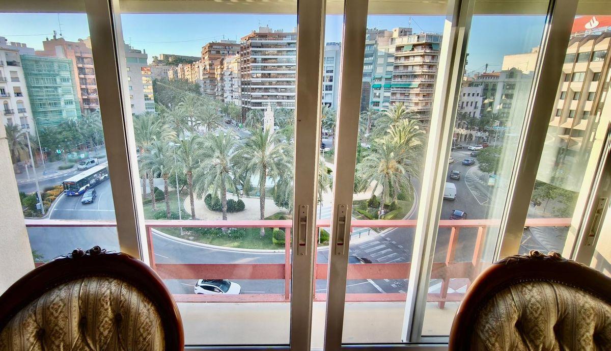 Piso en Venta en Avenida de Federico Soto - 30