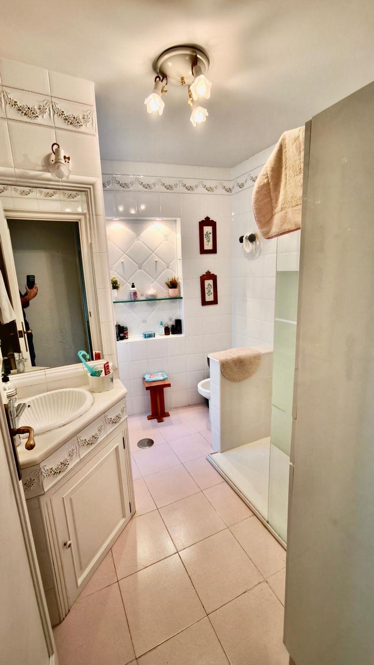 Piso en Venta en Avenida de Federico Soto - 21