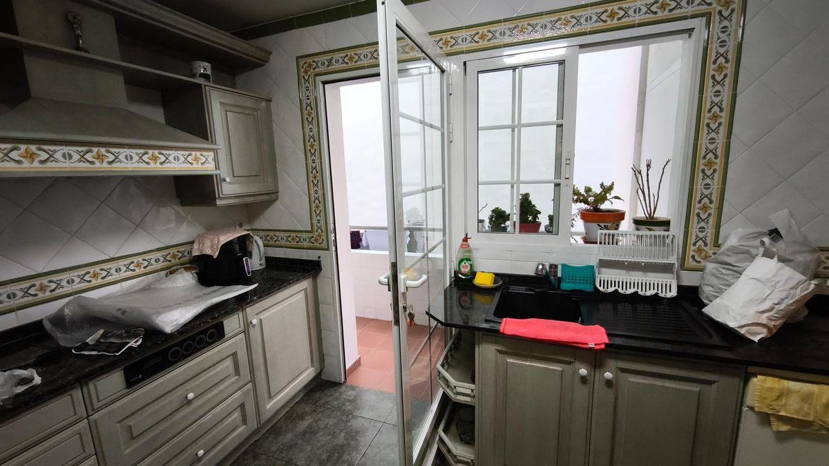 Piso en Venta en Avenida de Federico Soto - 27
