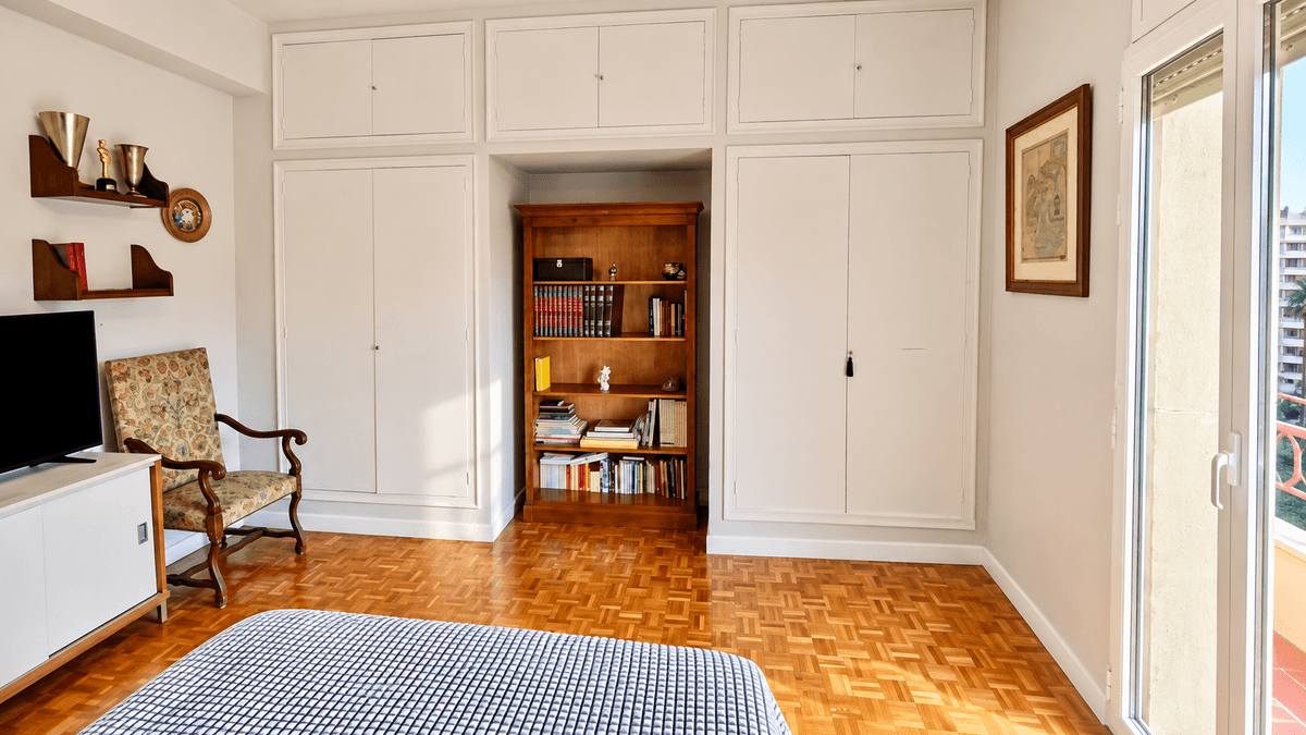 Piso en Venta en Avenida de Federico Soto - 16