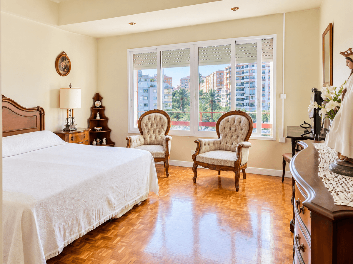 Piso en Venta en Avenida de Federico Soto - 18