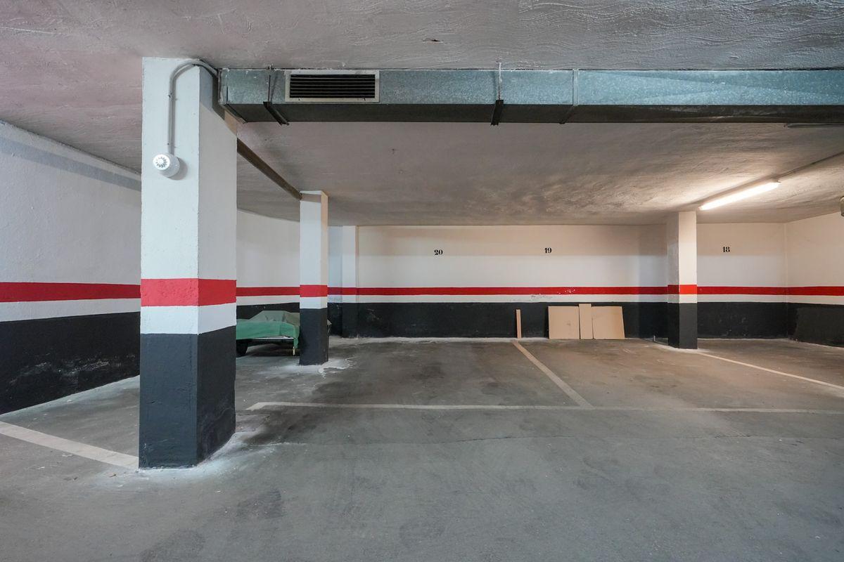 Piso en Venta en Avenida de la Ciudad de Barcelona - 35