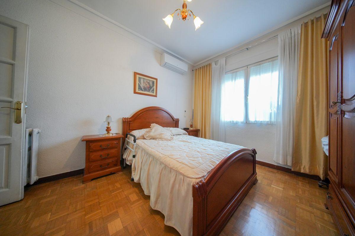 Piso en Venta en Avenida de la Ciudad de Barcelona - 27