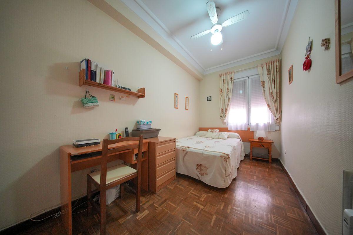 Piso en Venta en Avenida de la Ciudad de Barcelona - 29