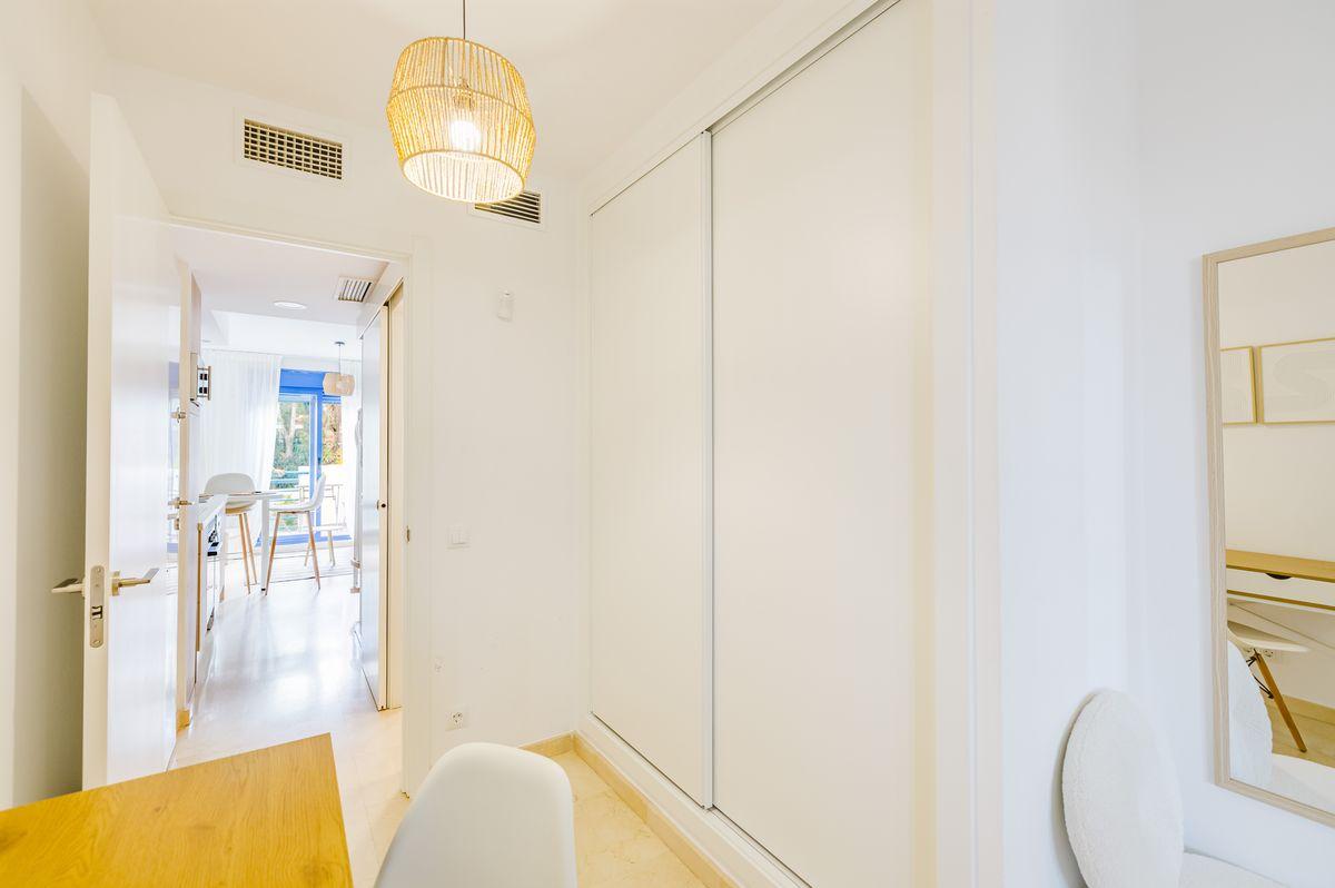 Piso en Venta en Calle Salinas - 15