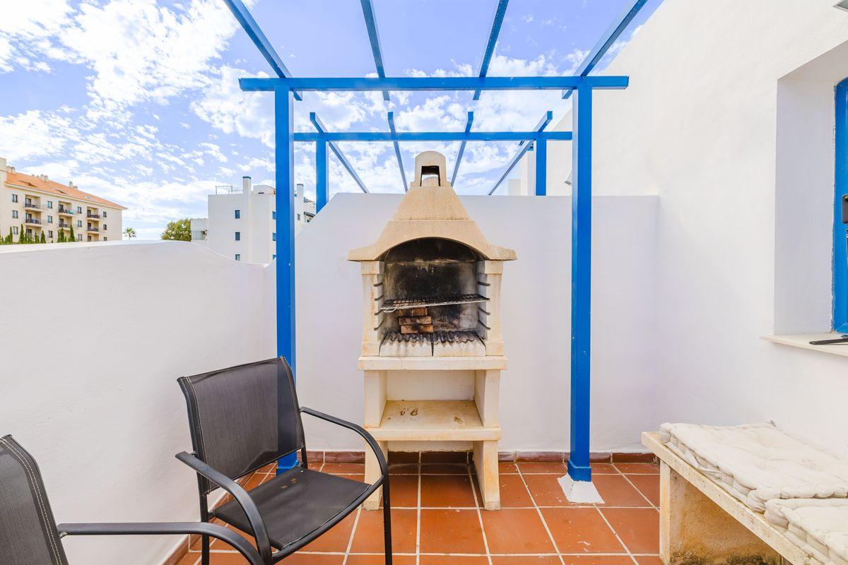 Piso en Venta en Calle Salinas - 23