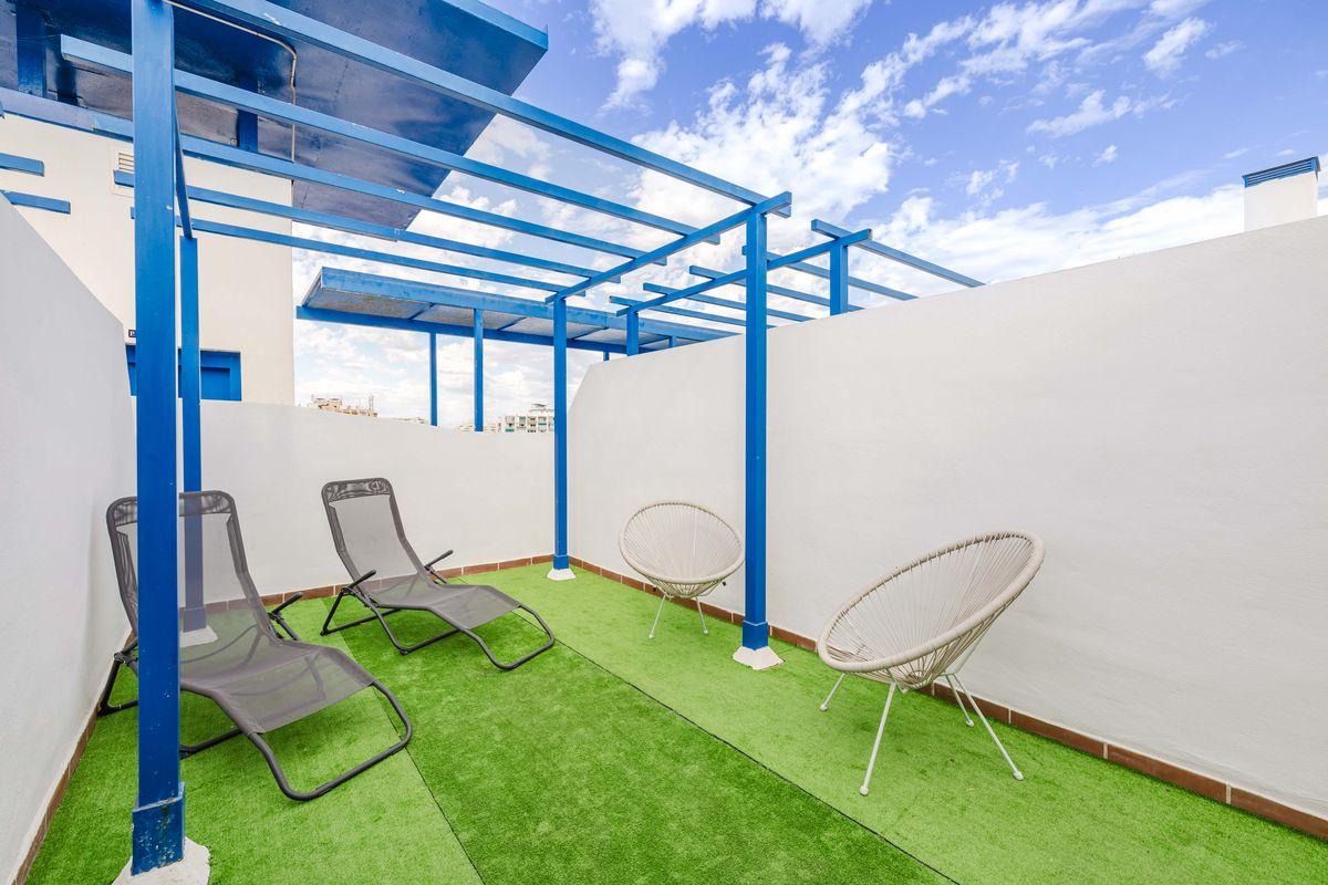 Piso en Venta en Calle Salinas - 18