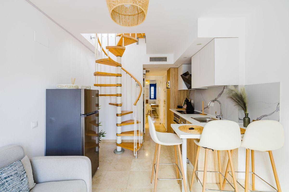 Piso en Venta en Calle Salinas - 7