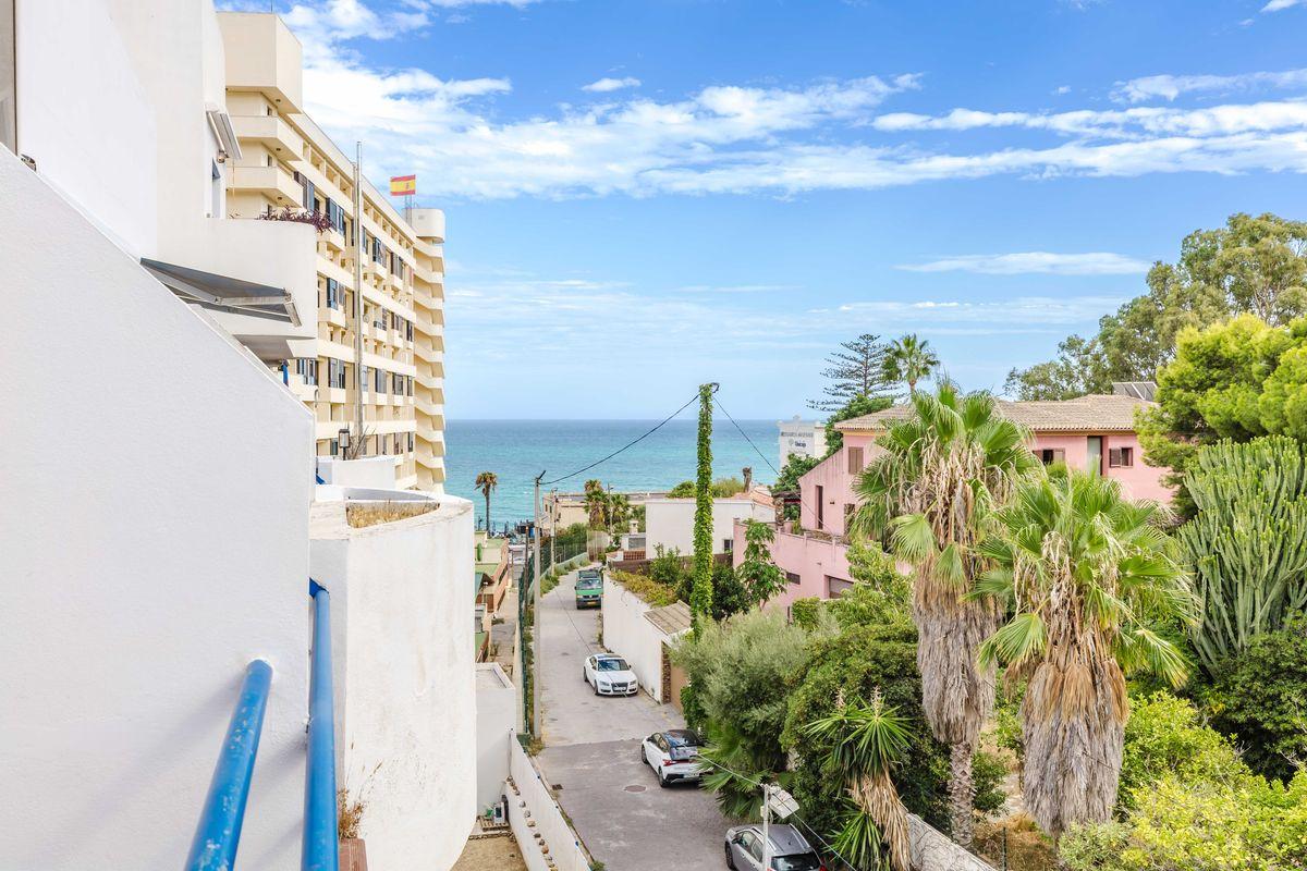 Piso en Venta en Calle Salinas - 3