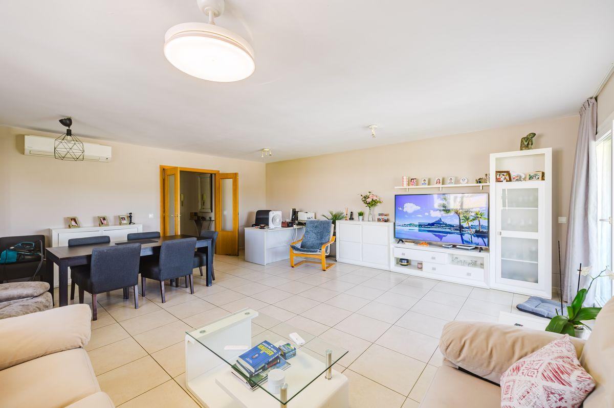Ático en Venta en Calle Pio Baroja-Nva Andalucia - 8