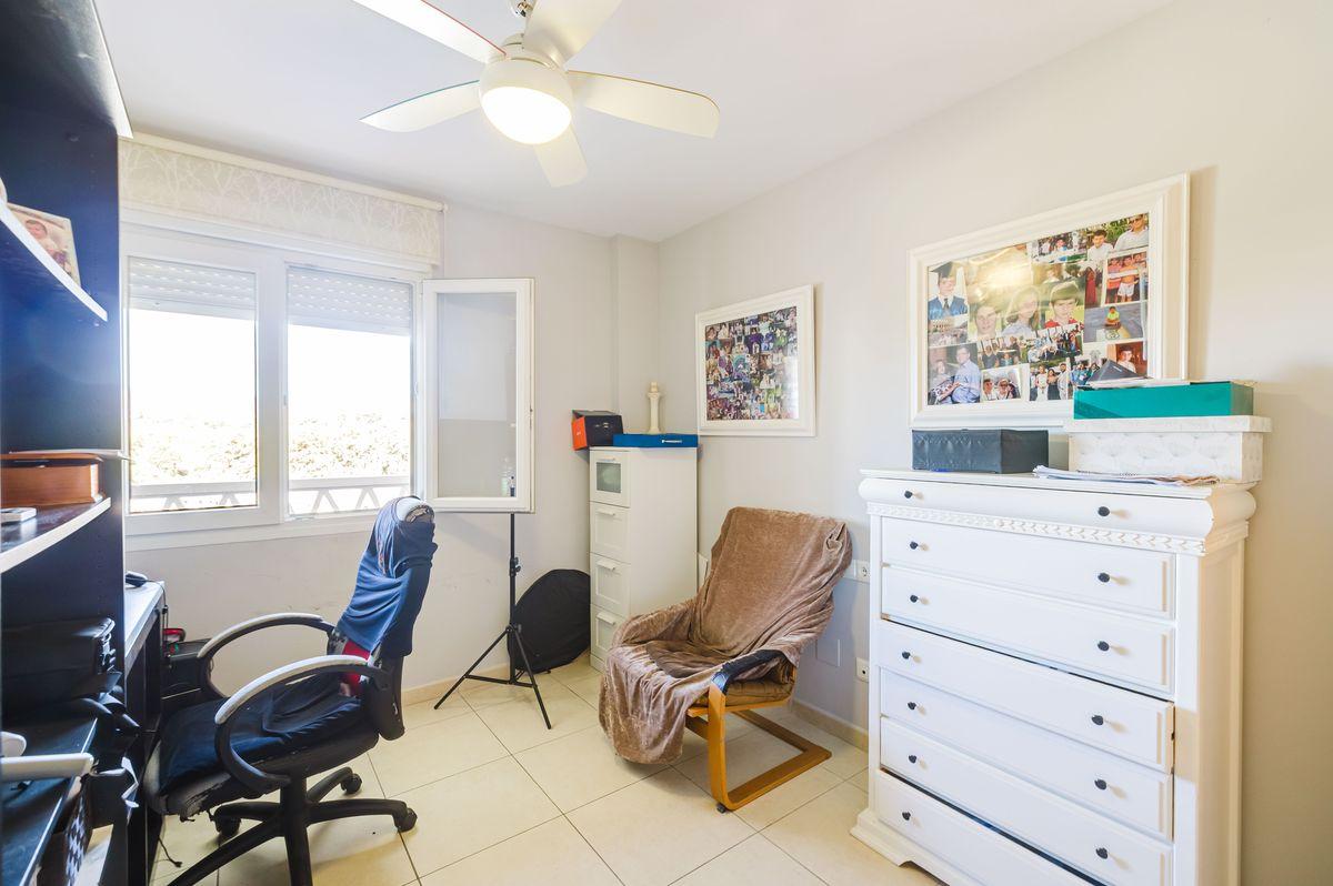 Ático en Venta en Calle Pio Baroja-Nva Andalucia - 23