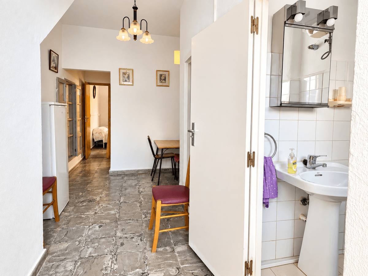 Piso en Venta en Carrer Portal Nou - 7