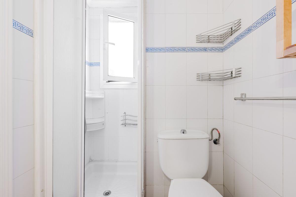 Piso en Venta en Calle Grupo Oscar Carvallo - 18