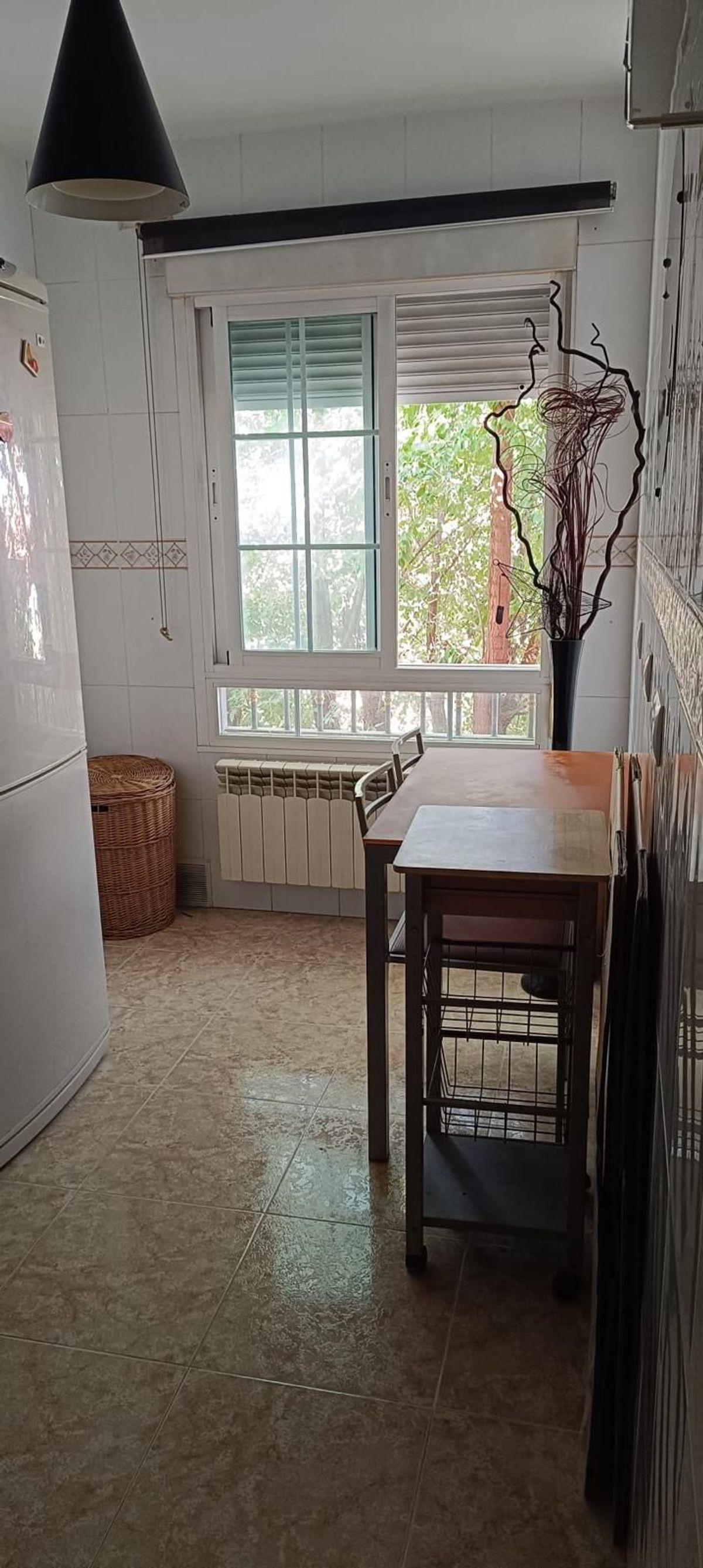 Dúplex en Venta - Avenida Torrelaguna, Azuqueca de Henares - 3