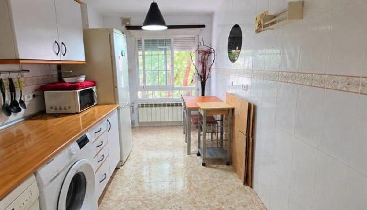 Dúplex en Venta - Avenida Torrelaguna, Azuqueca de Henares - 4