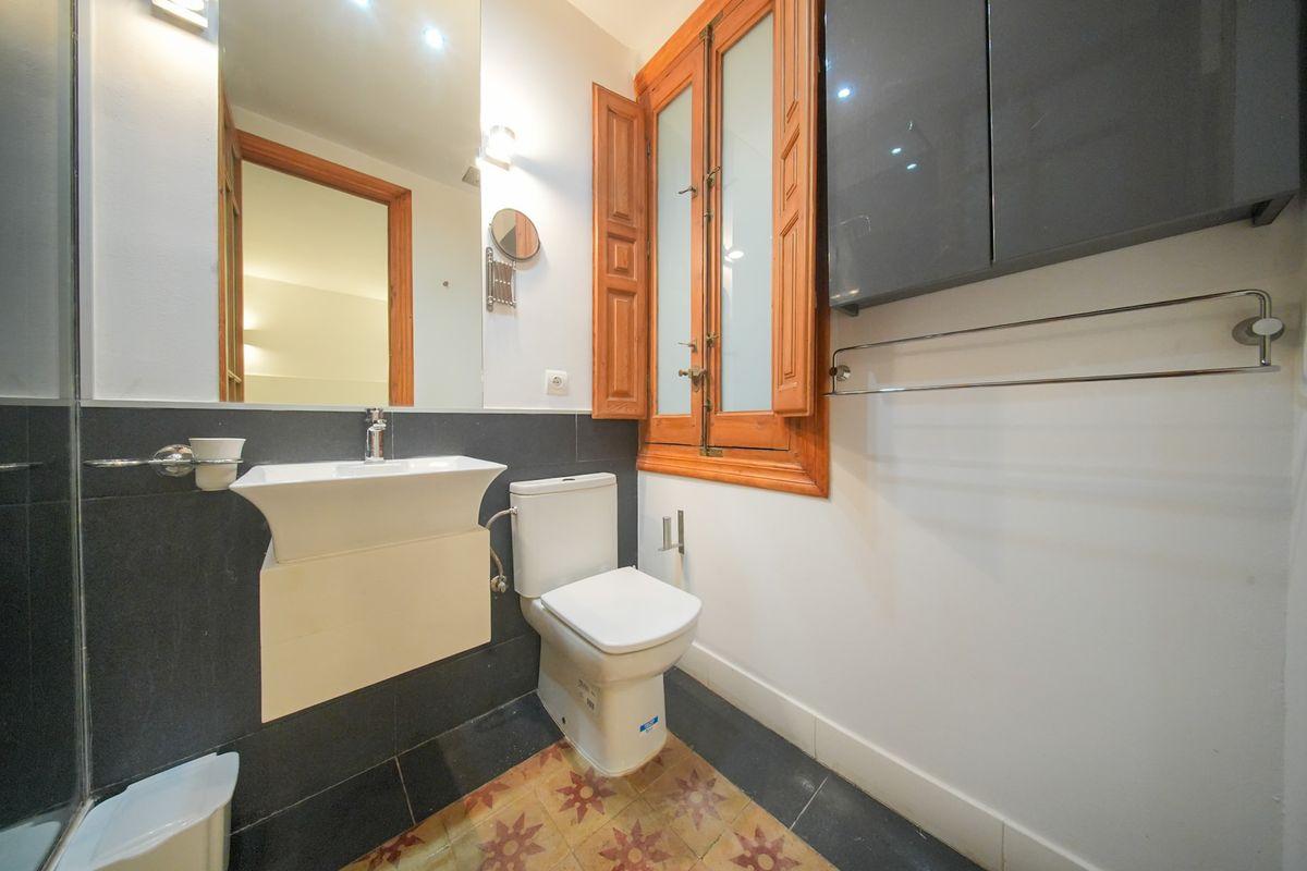Piso en Venta en Calle de Covarrubias - 24
