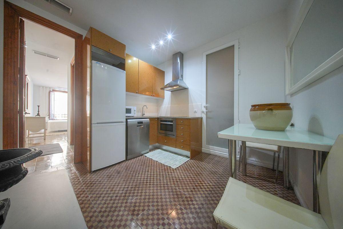 Piso en Venta en Calle de Covarrubias - 16