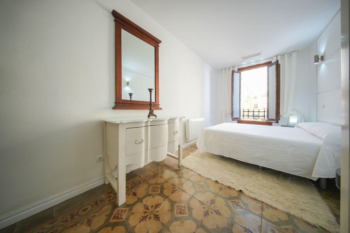 Piso en Venta en Calle de Covarrubias - 30