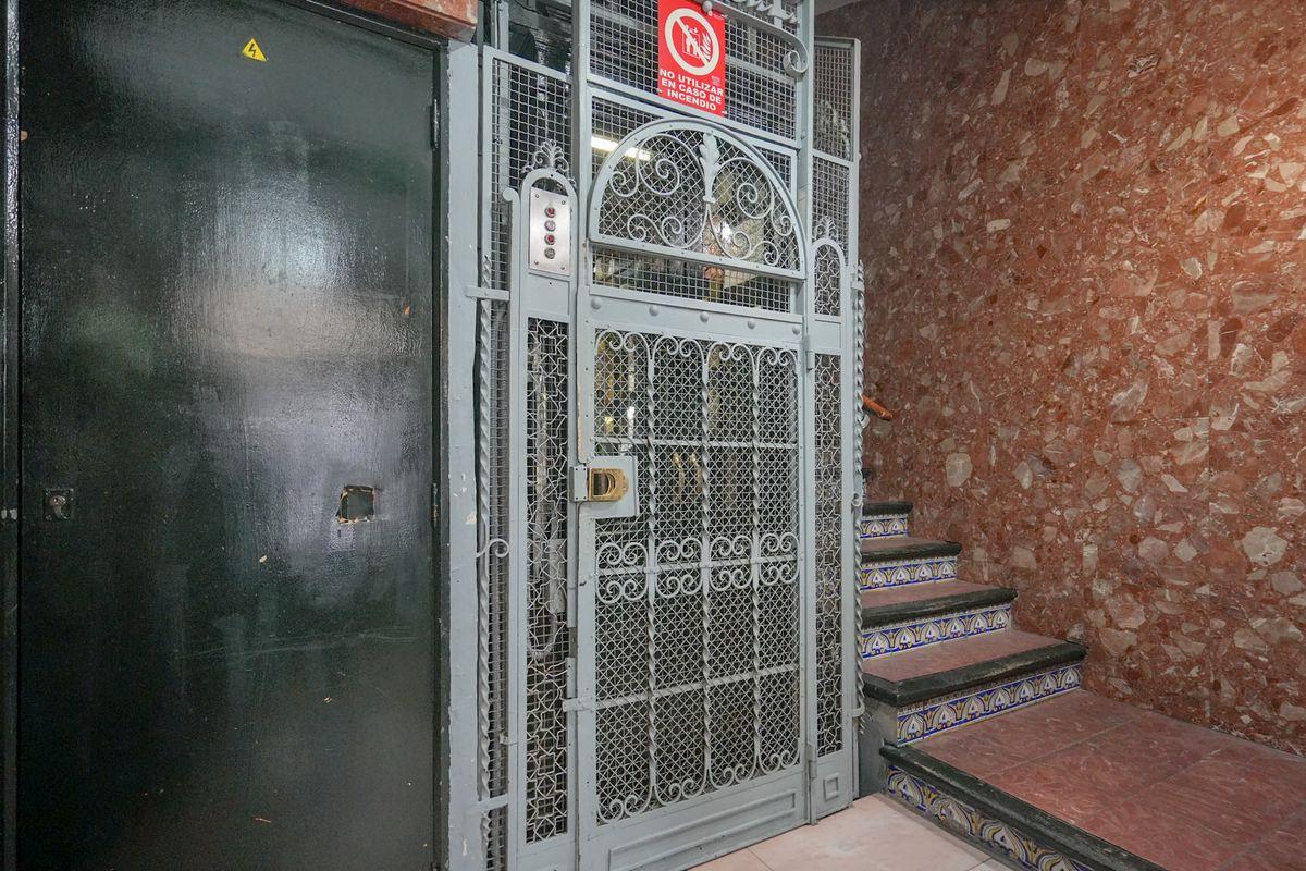 Piso en Venta en Calle de Covarrubias - 38