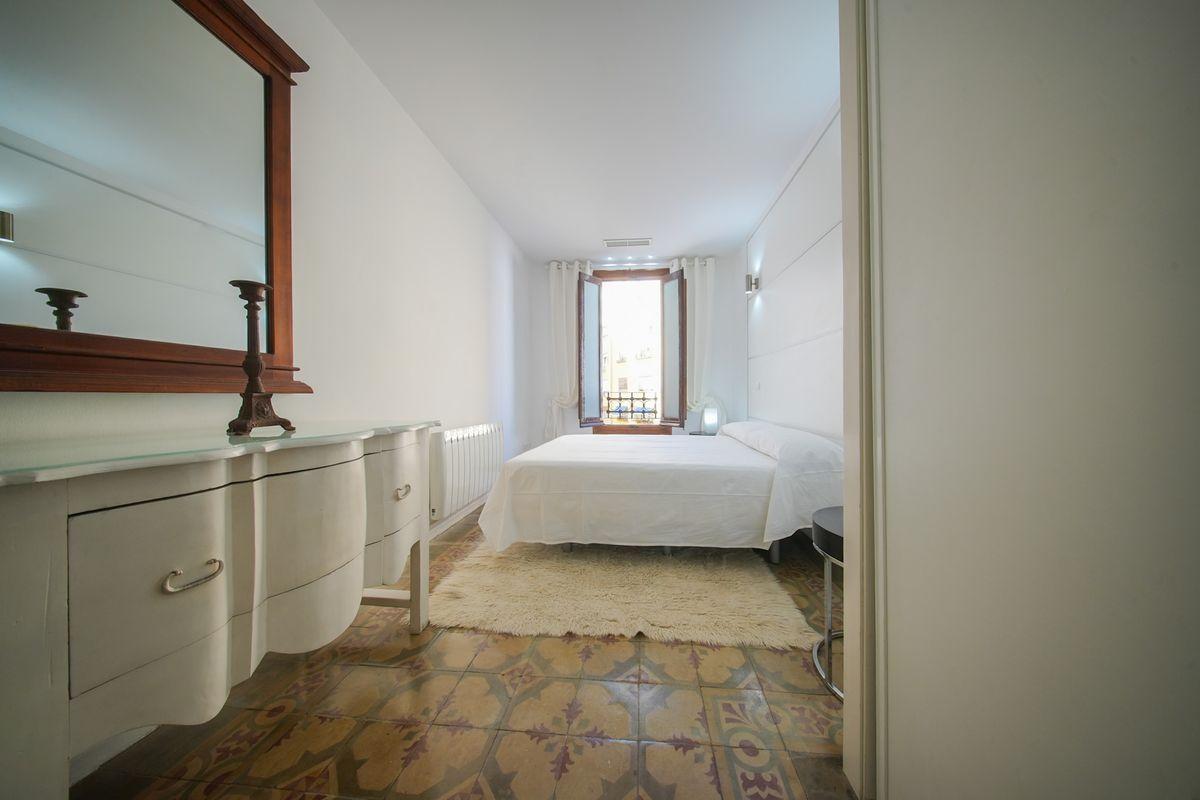 Piso en Venta en Calle de Covarrubias - 29