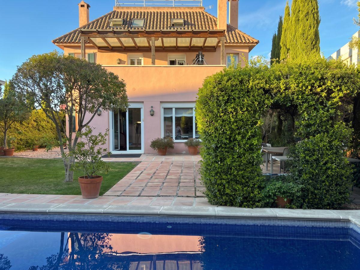 Casa en Venta en Calle de Felipe Clemente de Diego - 1