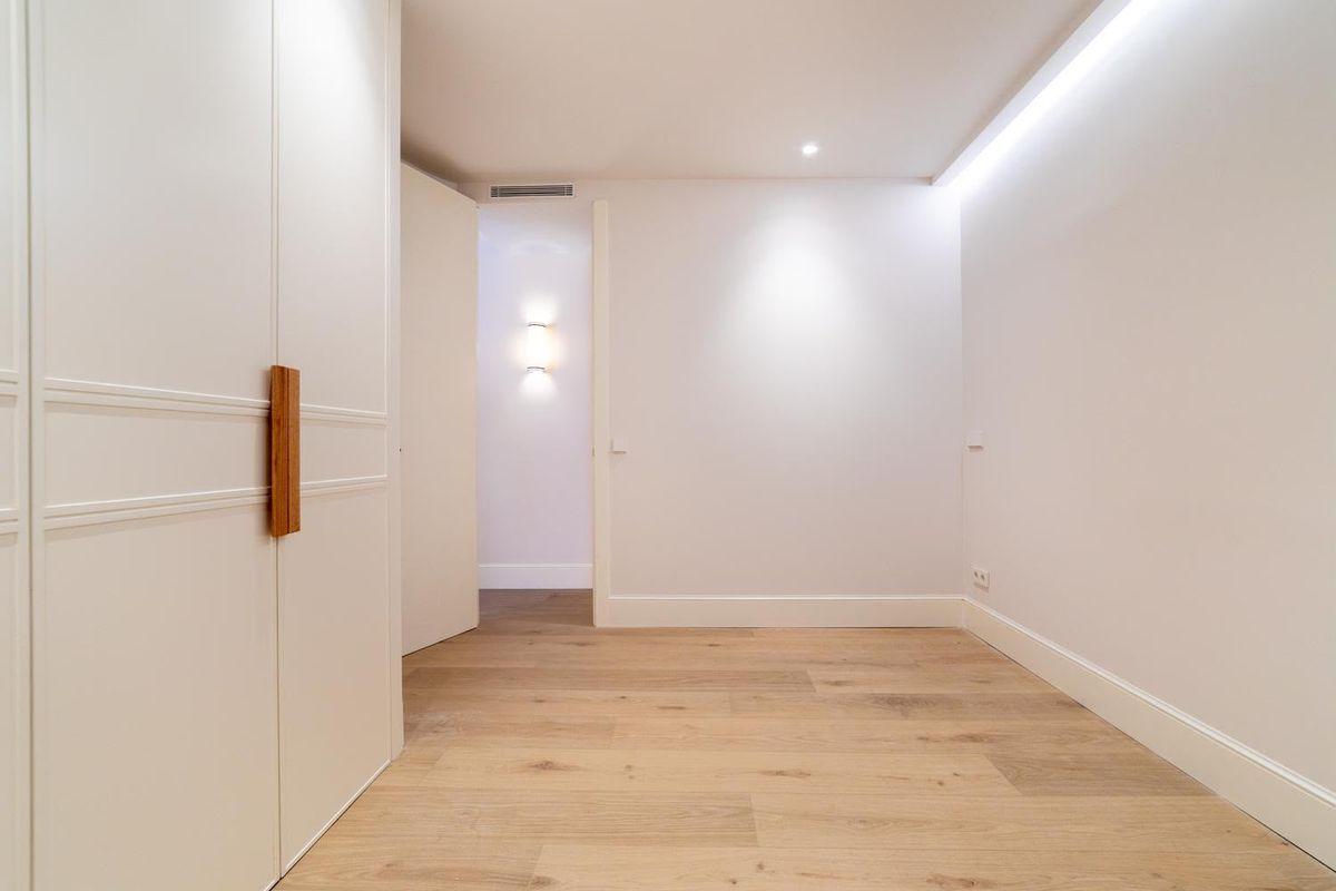Piso en Venta en Calle de María de Molina - 11