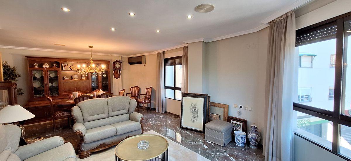 Piso en Venta - Plaça Generalitat - 2