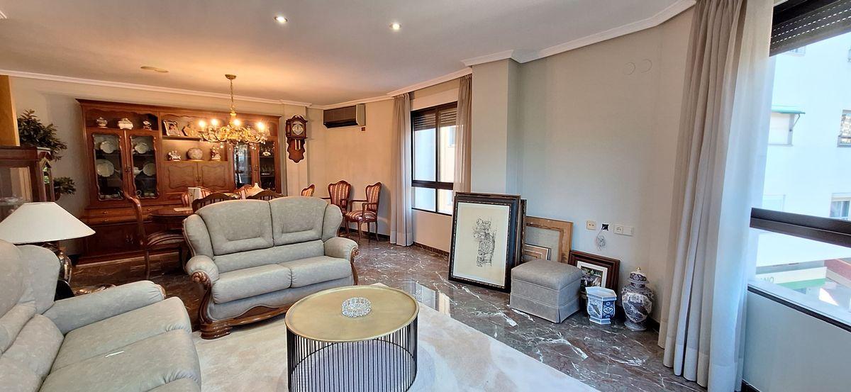 Piso en Venta - Plaça Generalitat - 1