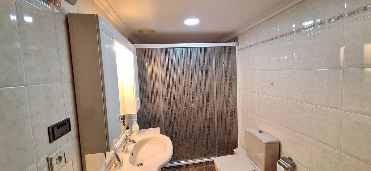 Piso en Venta - Plaça Generalitat - 23