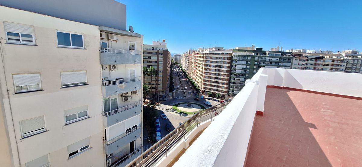 Piso en Venta - Plaça Generalitat - 33