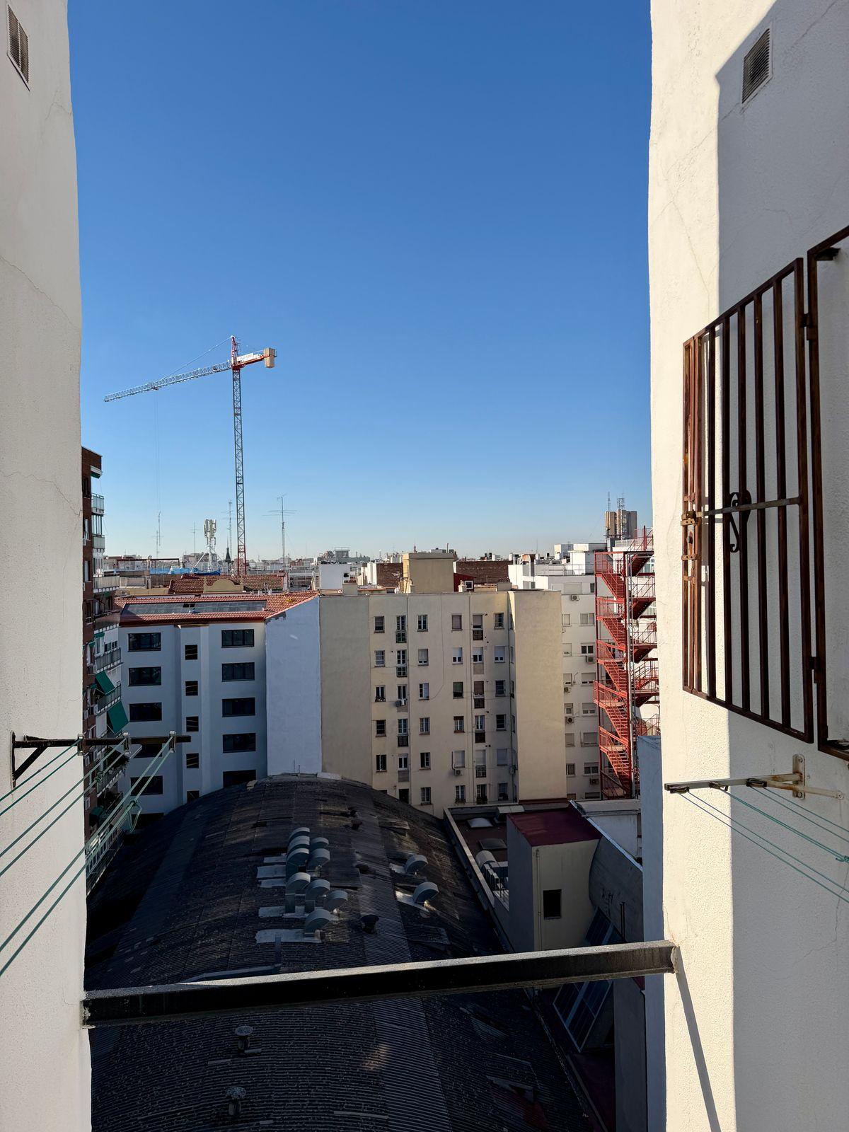 Piso en Venta - Calle de José Ortega y Gasset - 13