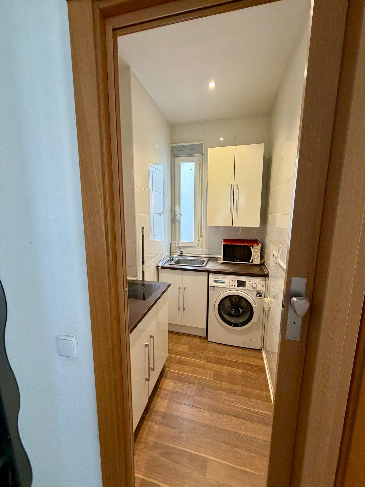Piso en Venta - Calle de José Ortega y Gasset - 4