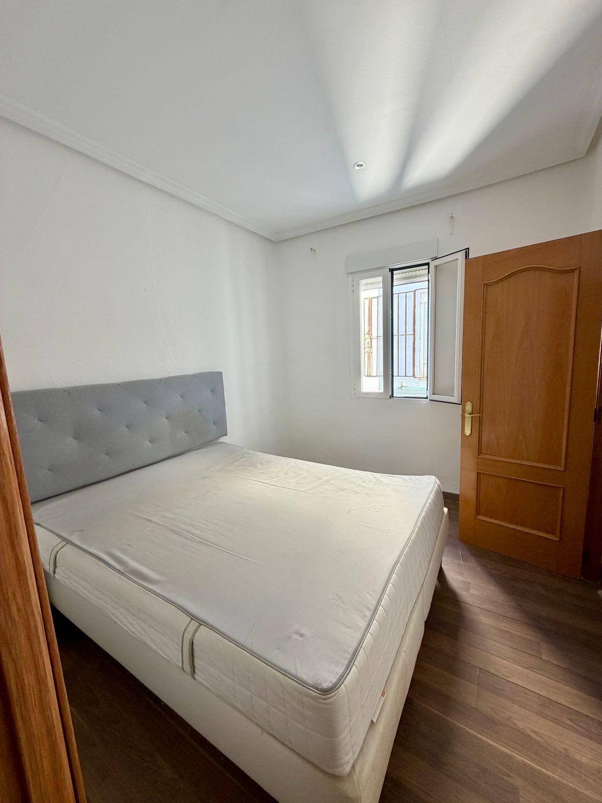 Piso en Venta - Calle de José Ortega y Gasset - 7