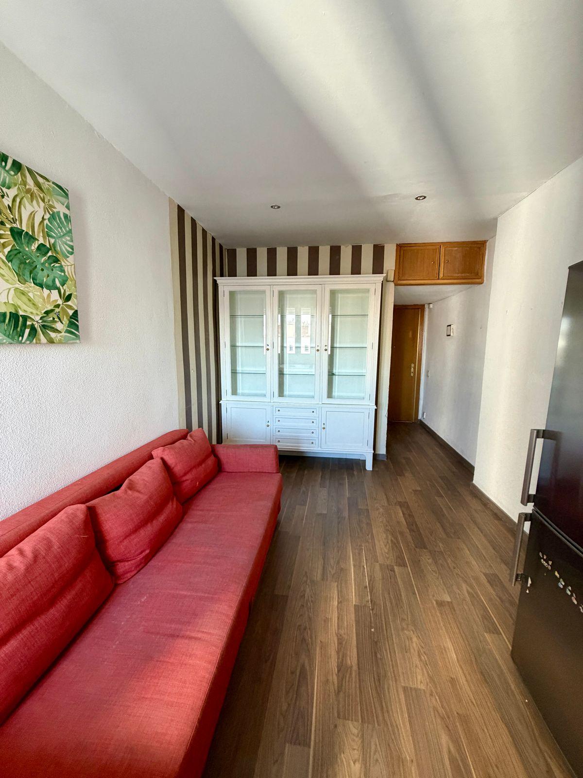 Piso en Venta - Calle de José Ortega y Gasset - 1