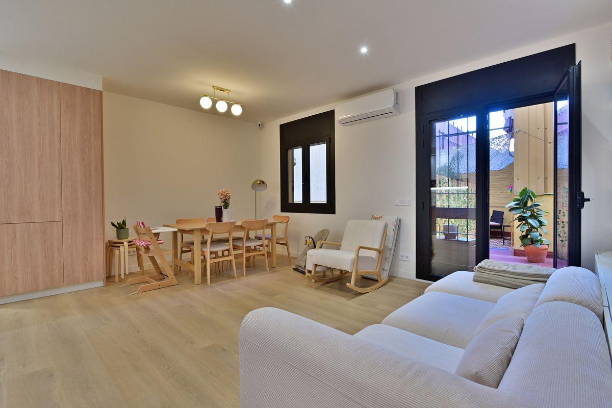 Piso en Venta - Carrer de Nàpols - 1