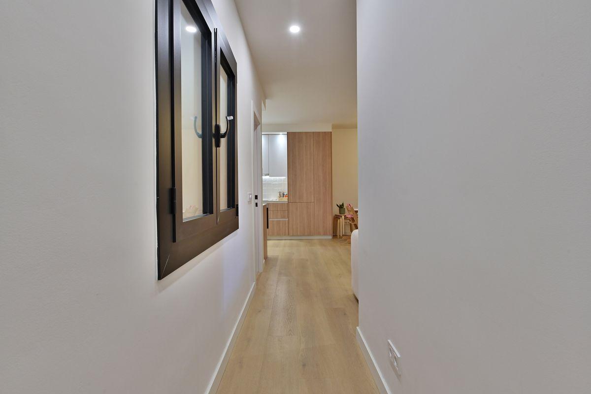 Piso en Venta - Carrer de Nàpols - 16