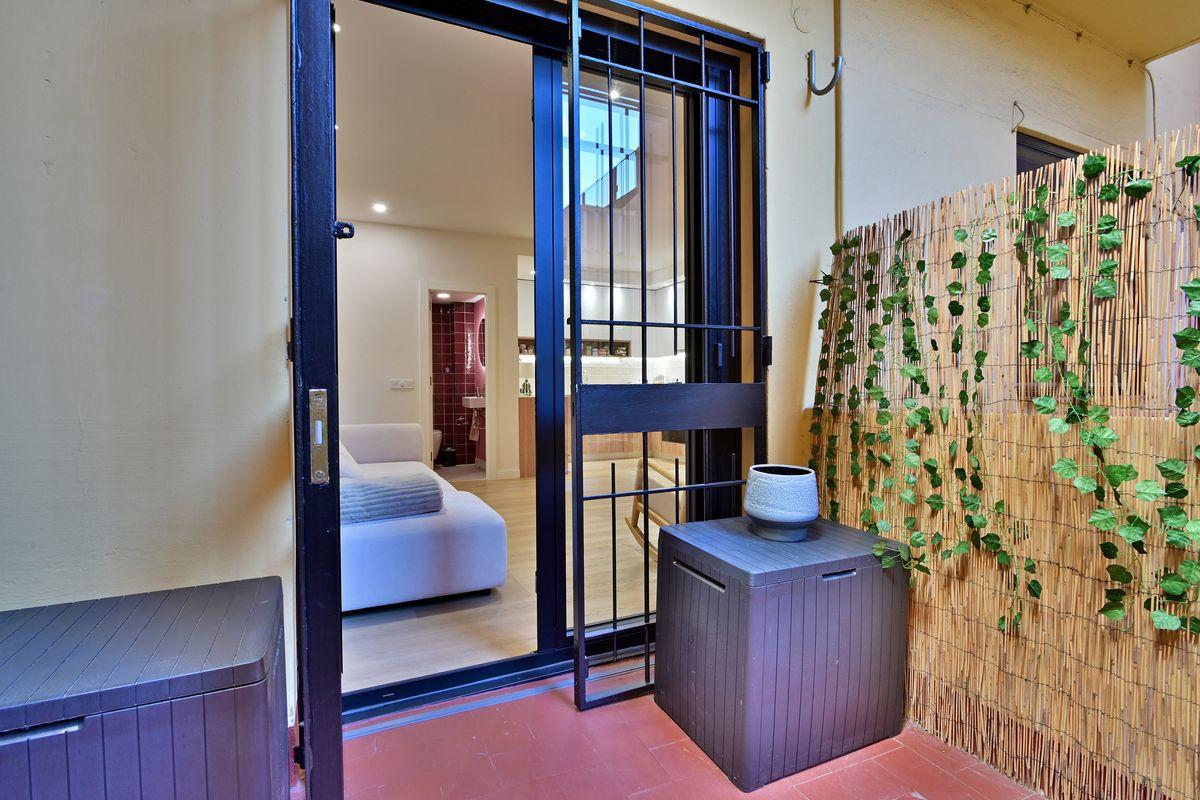 Piso en Venta - Carrer de Nàpols - 12