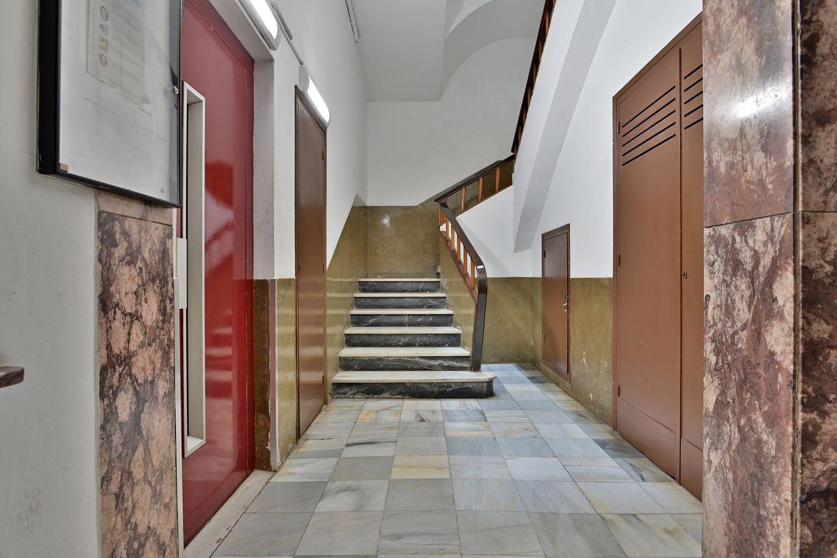 Piso en Venta - Carrer de Nàpols - 32