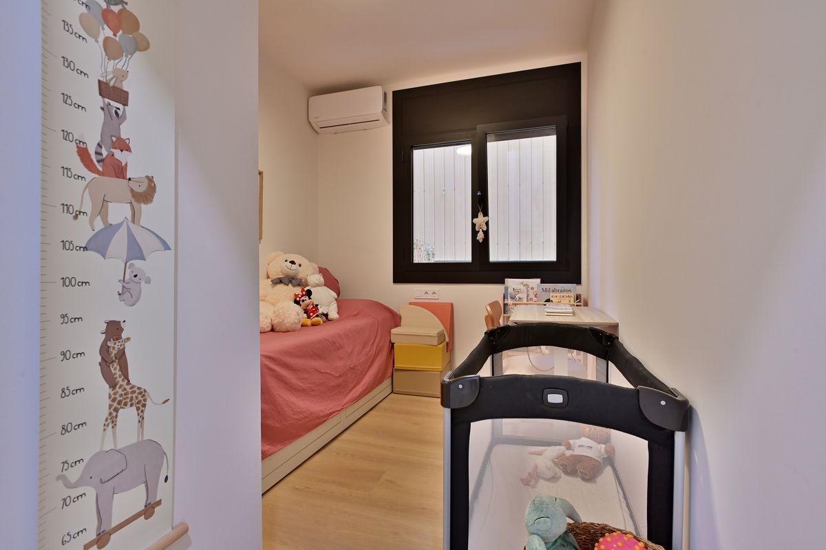 Piso en Venta - Carrer de Nàpols - 25