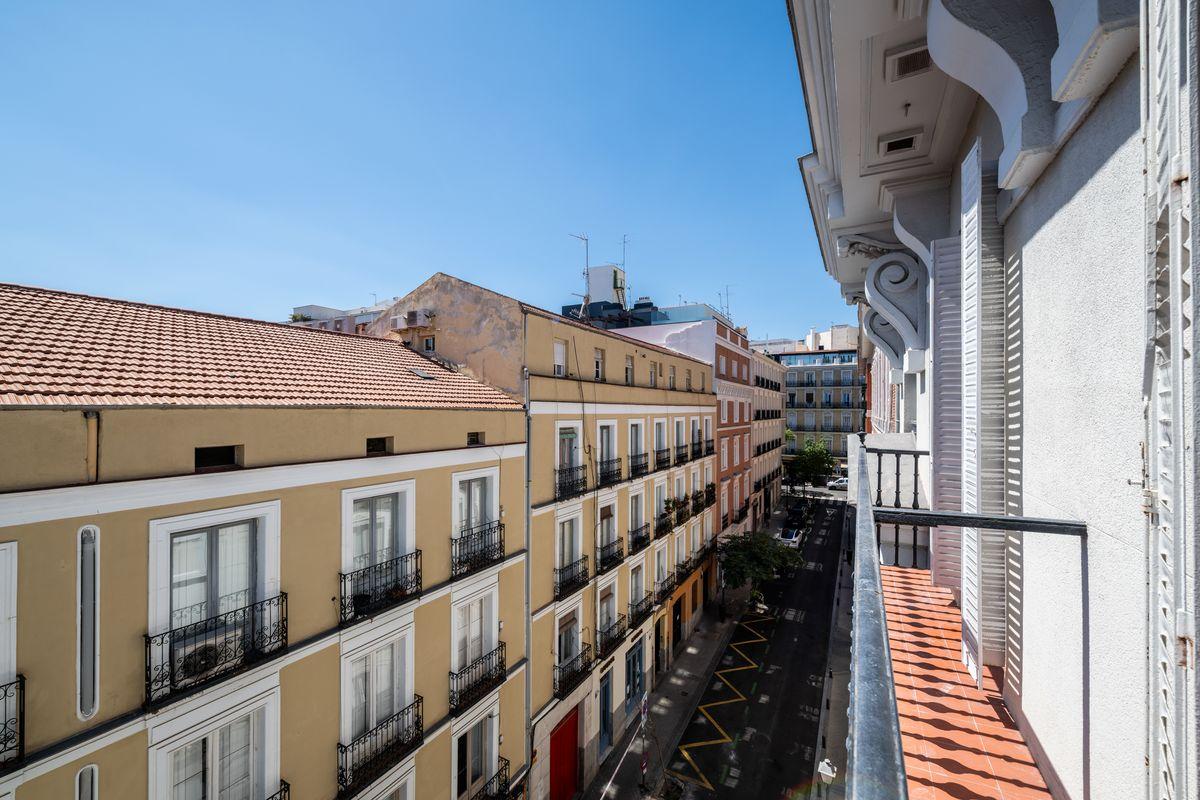 Piso en Venta - Calle Blanca de Navarra - 18