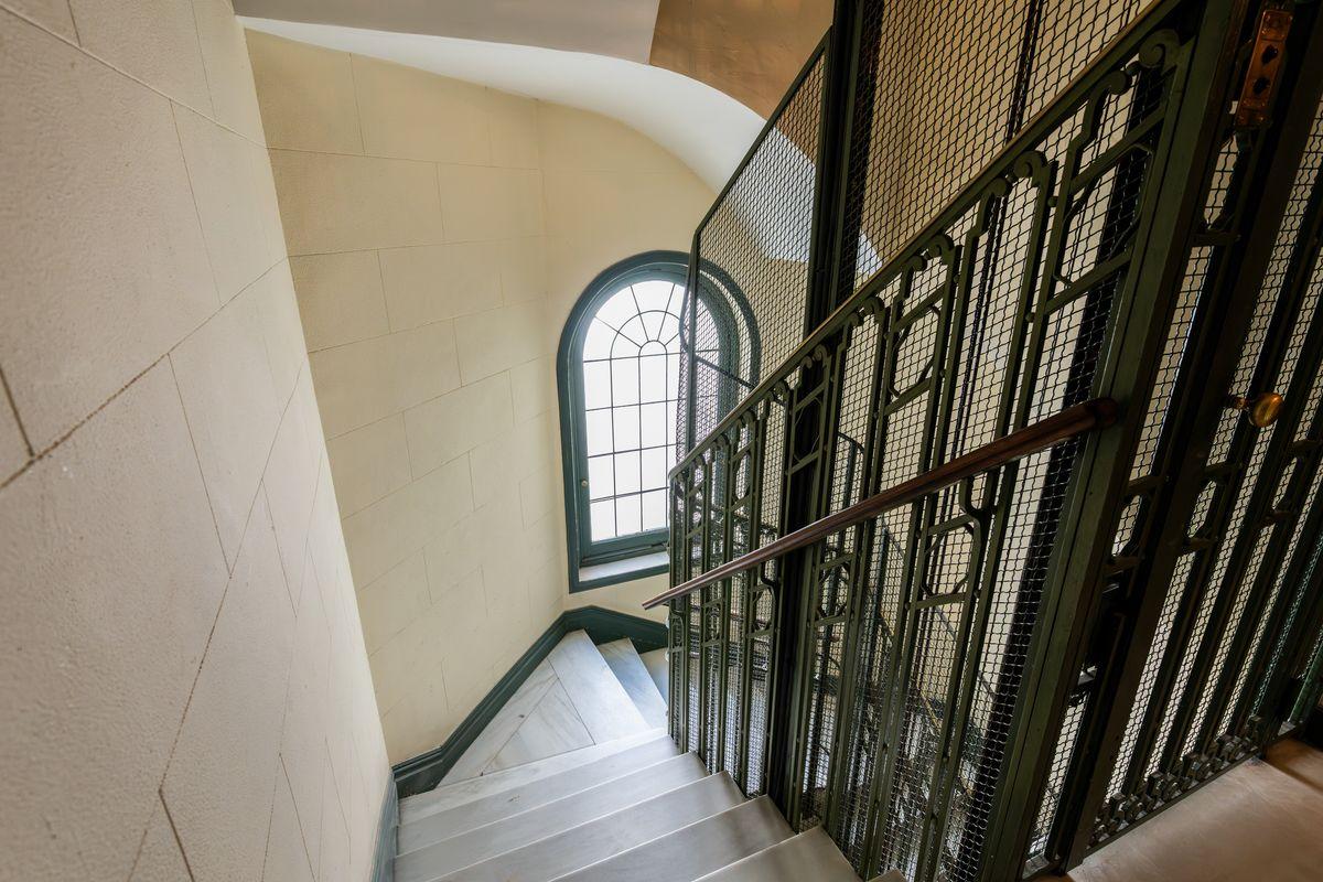 Piso en Venta - Calle Blanca de Navarra - 19
