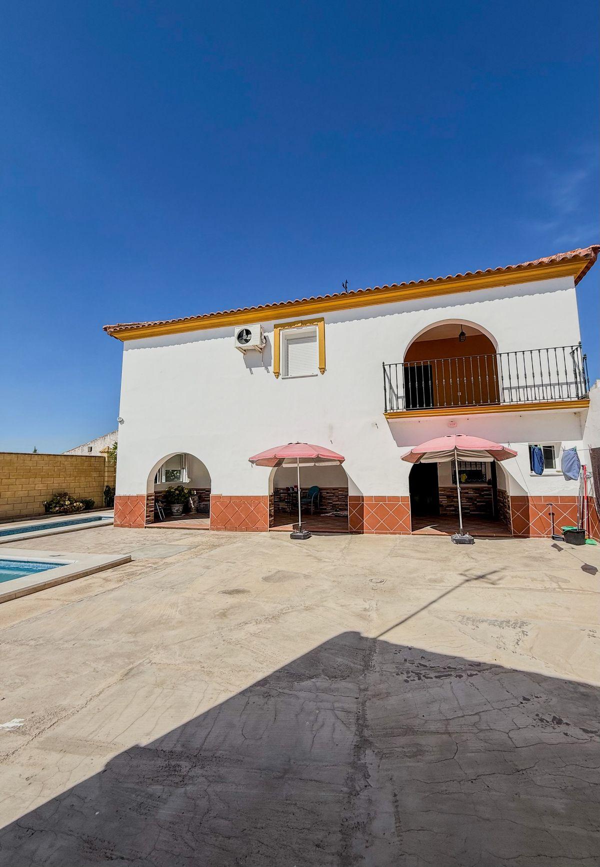 Casa en Venta - Las Cabezas de San Juan - 1